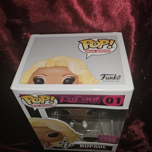 POP! Funko Drag Queens RuPaul's Drag Race Diamond Collection RuPaul Vinyl - Picture 3 of 6